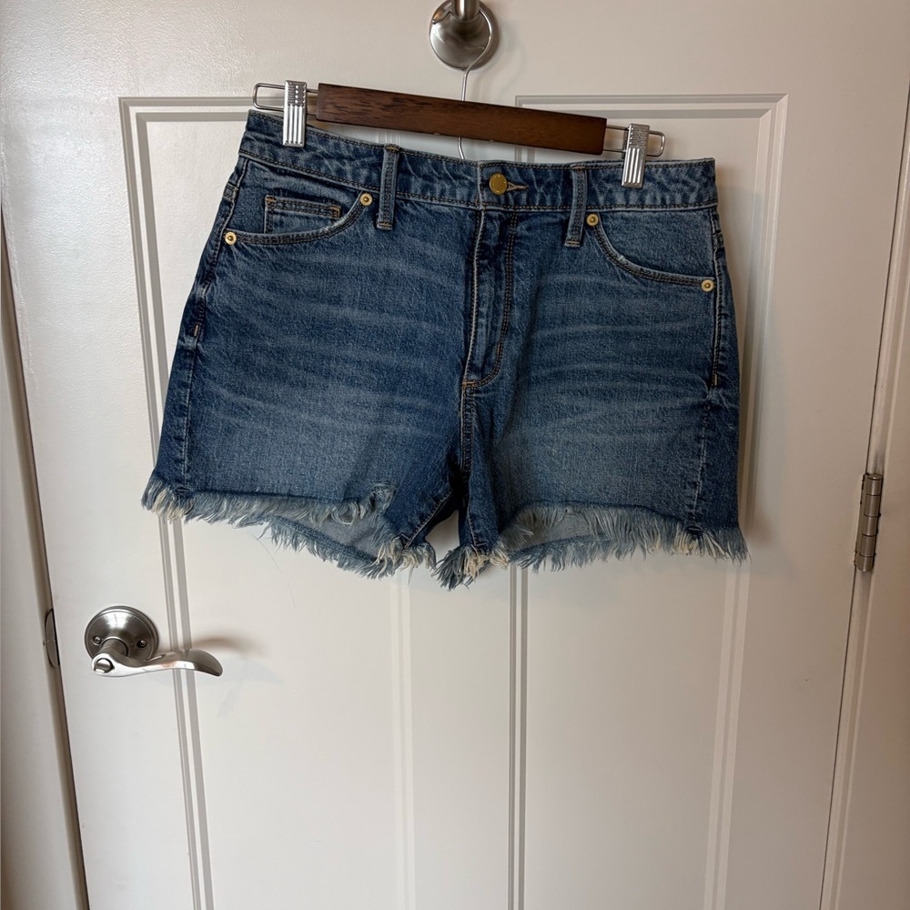 Women’s Universal Threads Jean Shorts